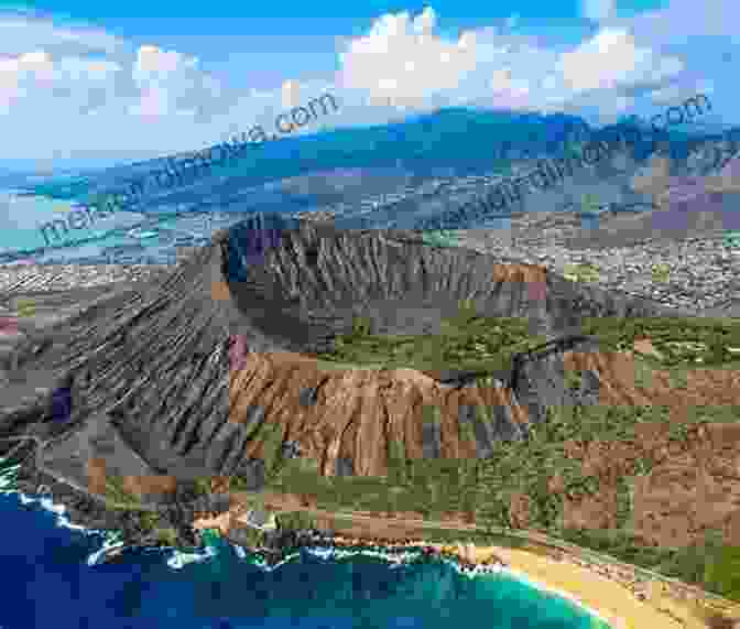 Diamond Head, A Volcanic Crater Offering Panoramic Views Of Honolulu Honolulu Waikiki Oahu (T) Ahmed Sheikh Abdirashid